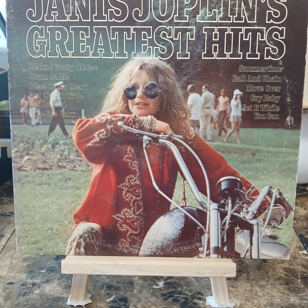 Collectible Janis Joplin - Greatest Hits - 1973 Columbia, VG+/VG+All proceeds